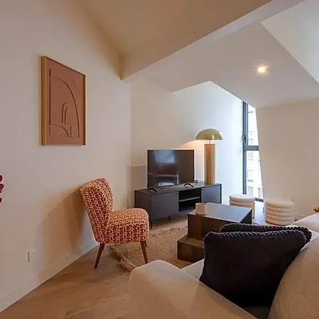 Urban Loft *